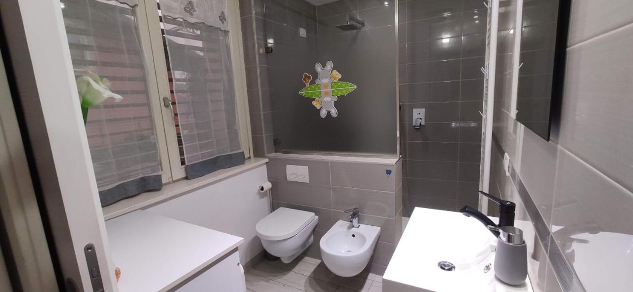 Charme Lake Loft Ispra Kültér fotó