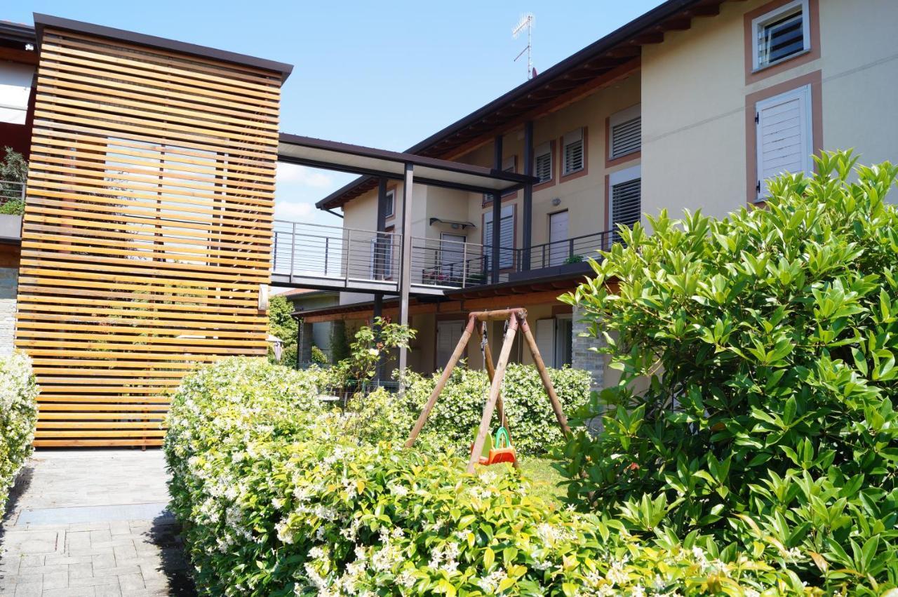 Charme Lake Loft Ispra Kültér fotó