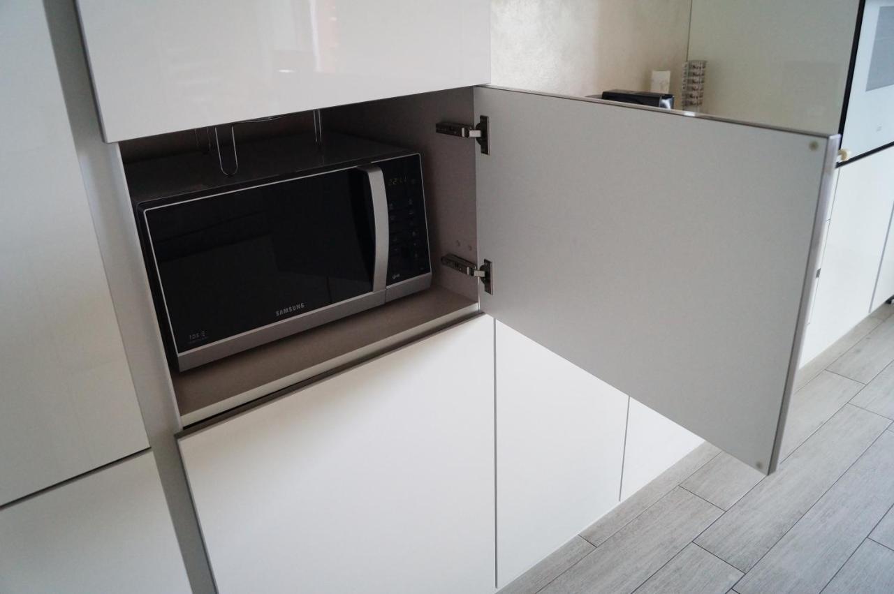 Charme Lake Loft Ispra Kültér fotó